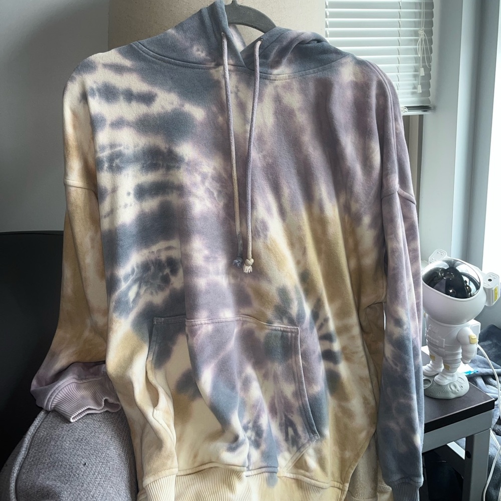 American Eagle Tie-Dye hoodie